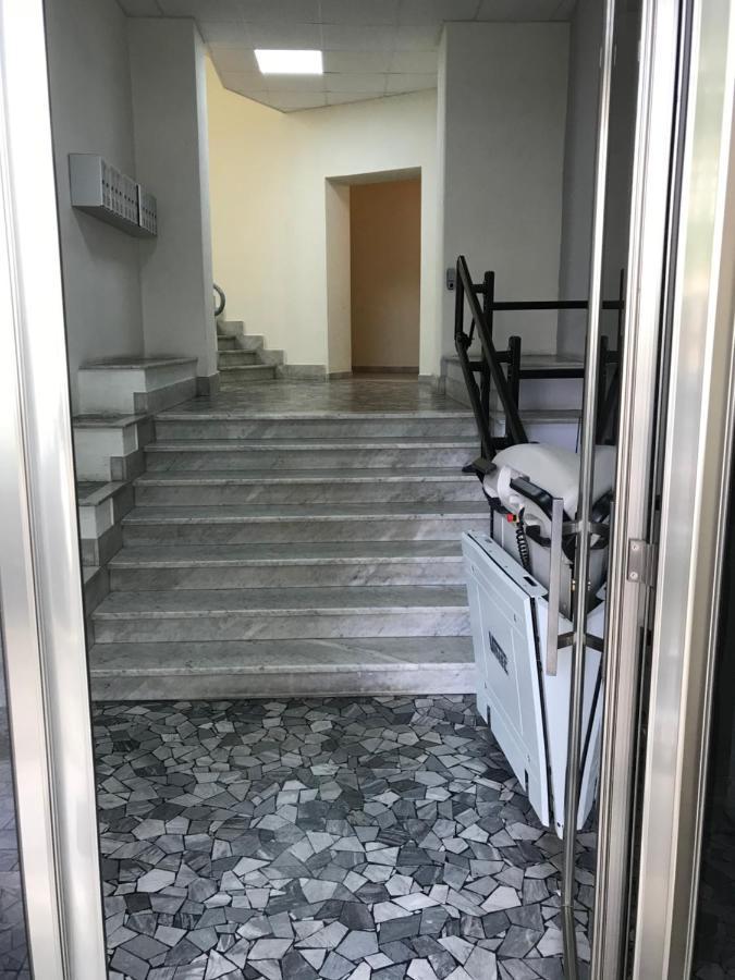 פיומבינו Appartamento Mare Centro מראה חיצוני תמונה
