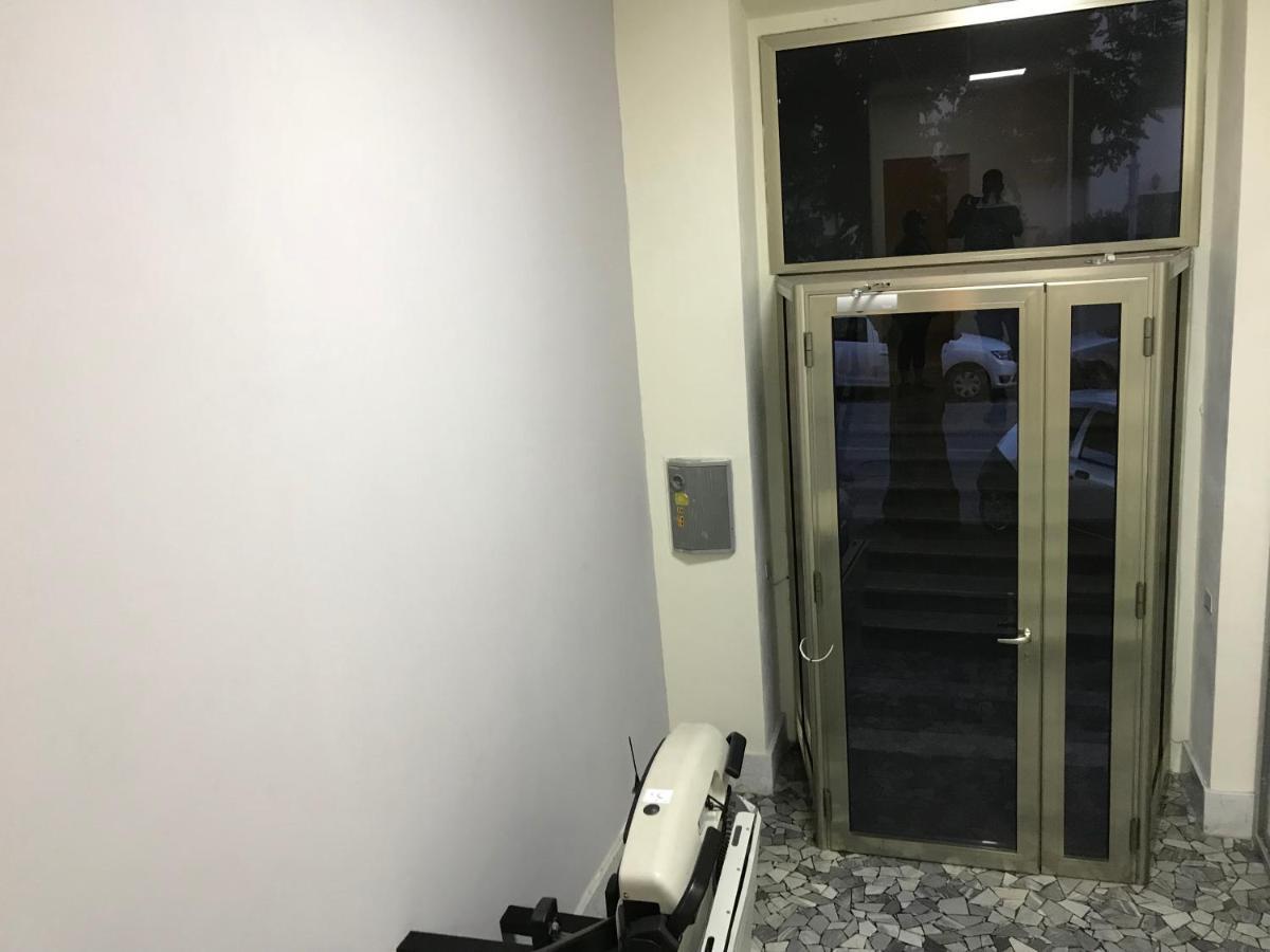 פיומבינו Appartamento Mare Centro מראה חיצוני תמונה